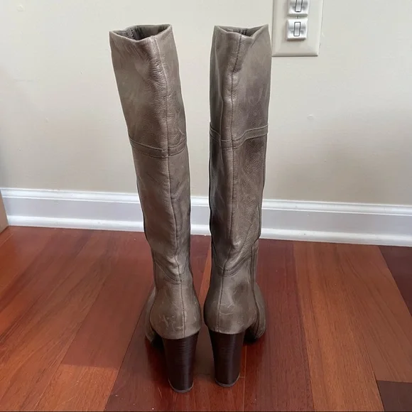 Luca Stefani Tall Boots in Mocha Brown - Picture 4 of 5